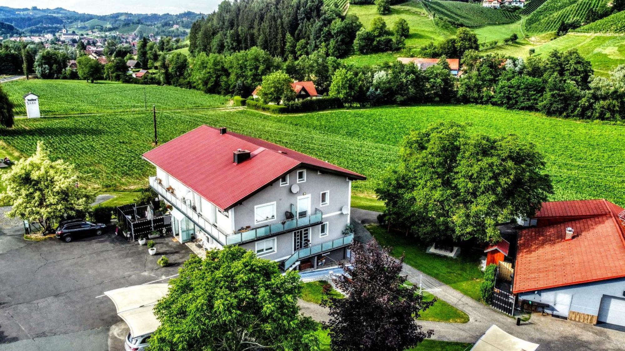 Claus Resch Appartements Leutschach Esterno foto